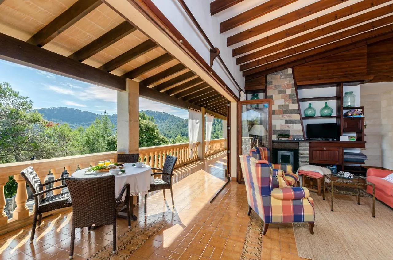 Casa vacanze Yourhouse Can Marquesi Lluc